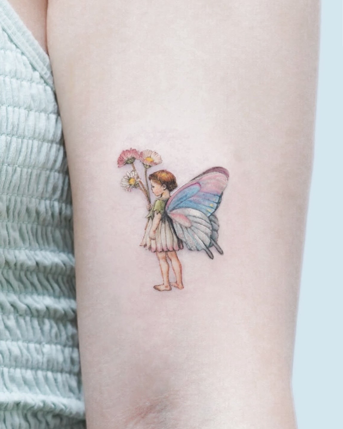 Delicate colour tattoo by Misa in Hong Kong, portfolio 17