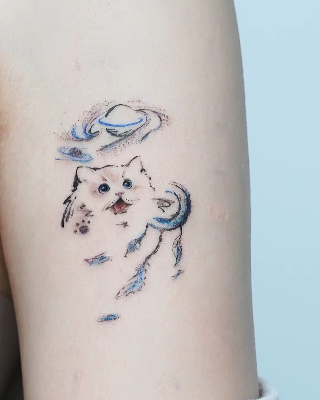 Delicate colour tattoo by Misa in Hong Kong, portfolio 16